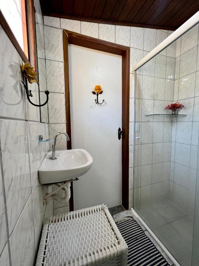 Casa Verde No Centro De باراتي المظهر الخارجي الصورة